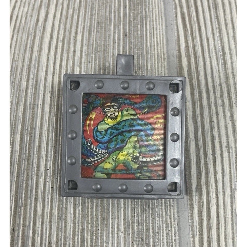 Vintage 1983 Mattel Marvel Secret Wars Doctor Octopus Lenticular Shield Piece